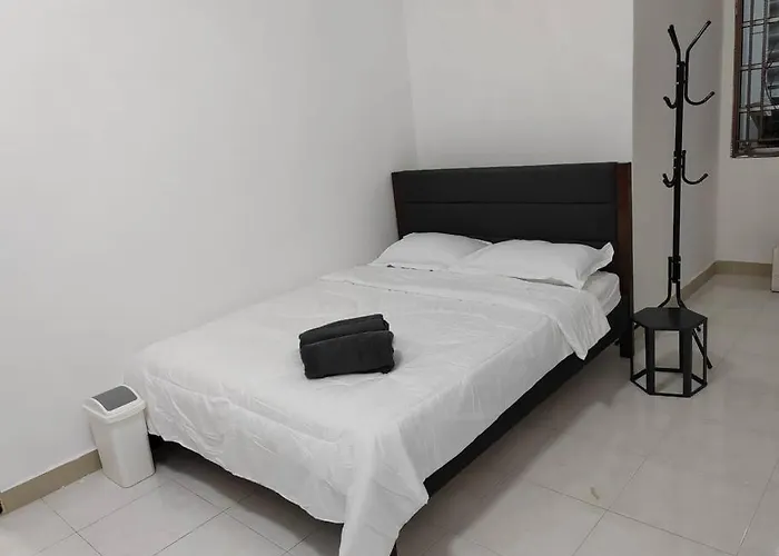 D\'Sroja Home In Jerantut